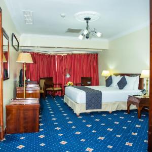 Superior Queen Room