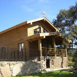 Villa (4 Adults)