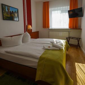 Small Double Room