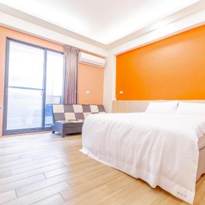 Double Room with Balcony (2 Adults + 1 Child)