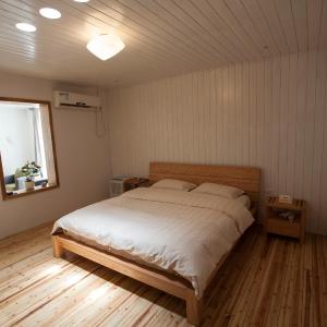 Suite with Garden View