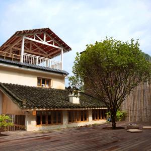 Japanese-Style Single Room