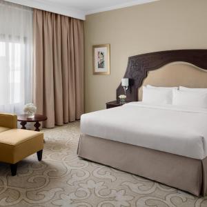 One-Bedroom King Suite - Non-Smoking