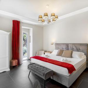 Junior Suite with Balcony
