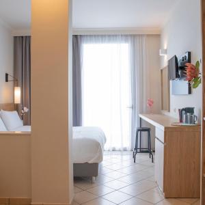 Deluxe Double Room with Sea View