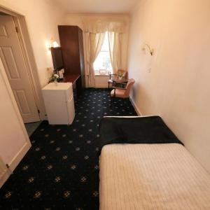 Deluxe Single Room