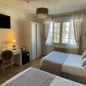 Triple Room with Sea View