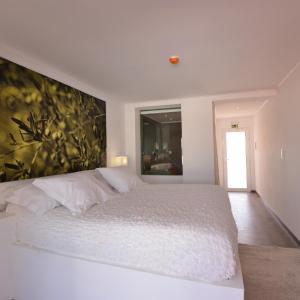 Double Room with Pool View