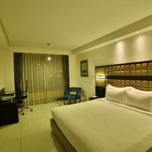 Deluxe Room (Locals and Unmarried Couples are not allowed)