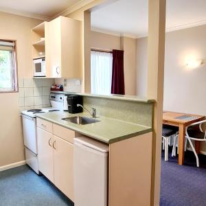 One-Bedroom Standard Apartment