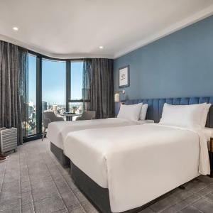 Standard Twin Room - High Floor