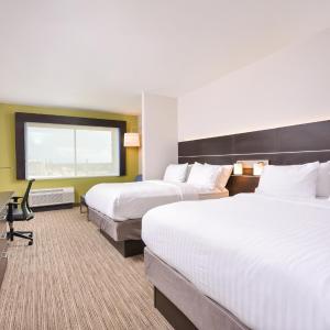 Queen Suite with Two Queen Beds and Sofa Bed - Communications Accessible