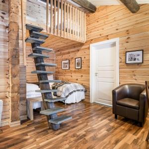 Family Room with Private Bathroom