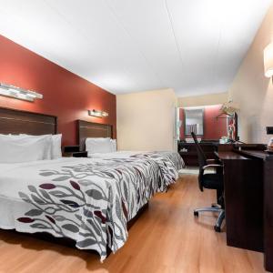 Deluxe Room with Two Double Beds Non-Smoking