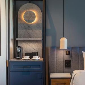 Premium King Room with Tub