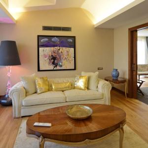 Penthouse Suite