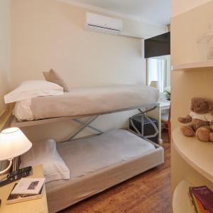 Single Room with Mountain View