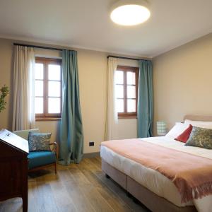 Double or Twin Room with View