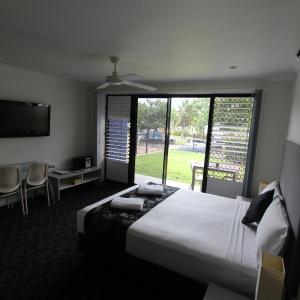Premium Suite with Ocean View - Not pet friendly