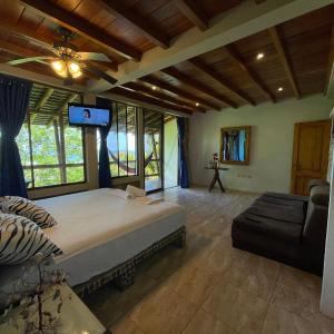 Two-Bedroom Deluxe Apartment with Ocean View