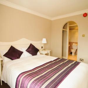 Deluxe Double Room with Shower