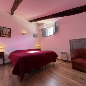 Double or Twin Room with Mountain View
