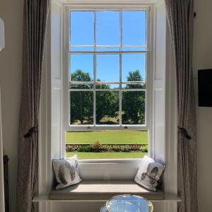 Charles Lyell Suite