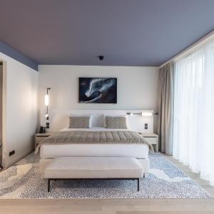 King Suite - Pool Access