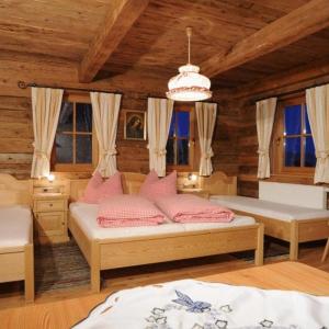 Economy Quadruple Room