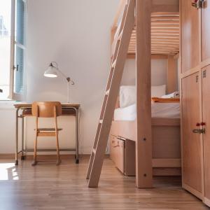 Single Bed in 6-Bed Mixed Dormitory Room