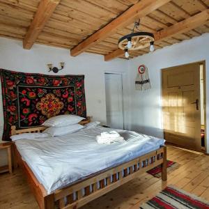 Three-Bedroom Townhouse