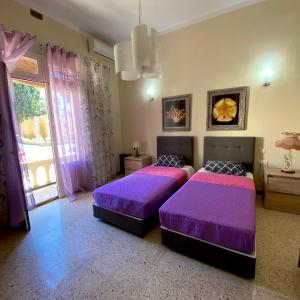 Twin Room with Private Bathroom
