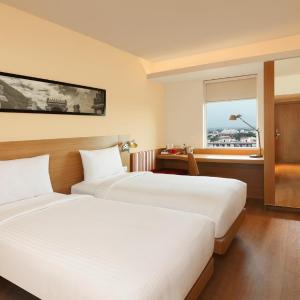 Day Use Room (10 AM to 6 PM), Mandatory Check-out at 6pm, Multiple days stay not allowed