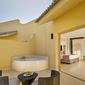Jacuzzi Room