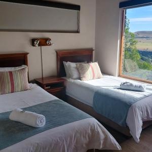 Three Bedroom Chalet with Patio