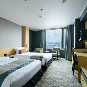 Superior Twin Room with Free access to Club Lounge - Non-Smoking - Luxury floor