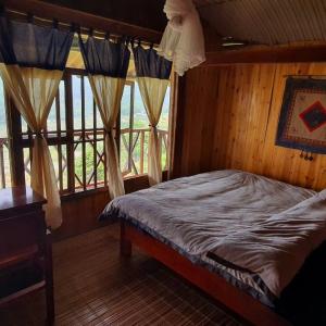 King Room with Mountain View