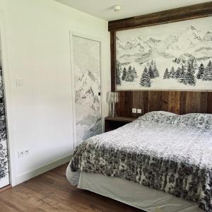 Deluxe Room (2 Adults + 1 Child)