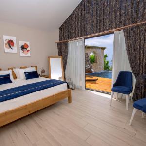 Suite with Sea View