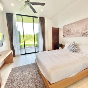 One Bedroom Deluxe