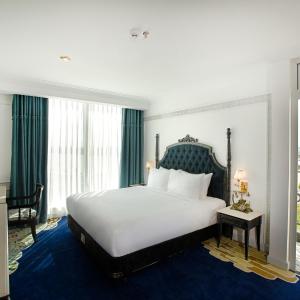 Fivitel Suite with River view