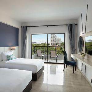Deluxe Twin Room with Ocean View  