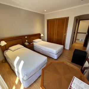 Standard Room- 2 Single Beds- Interior View