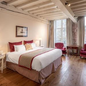 Royal Executive Room with Canal View