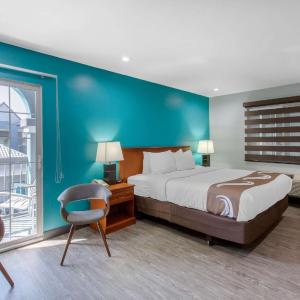 Standard Room, 1 King Bed, Non Smoking