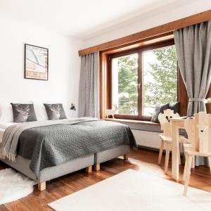 Triple Room with Shared Bathroom