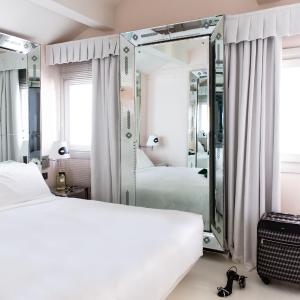 Suite with Canal View - Attic