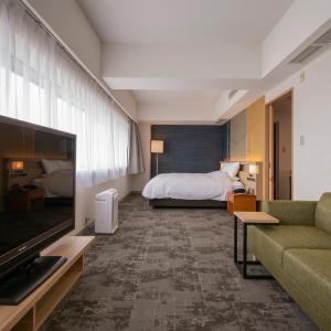 Luxury Suite King Room - Non-Smoking