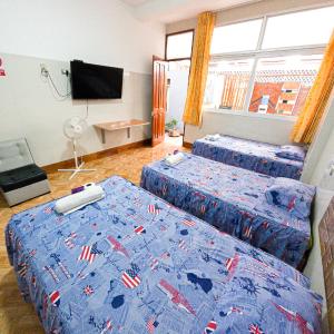 Triple Room with Private Bathroom