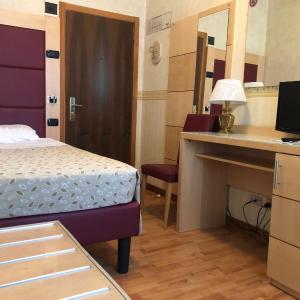 Budget Single Room